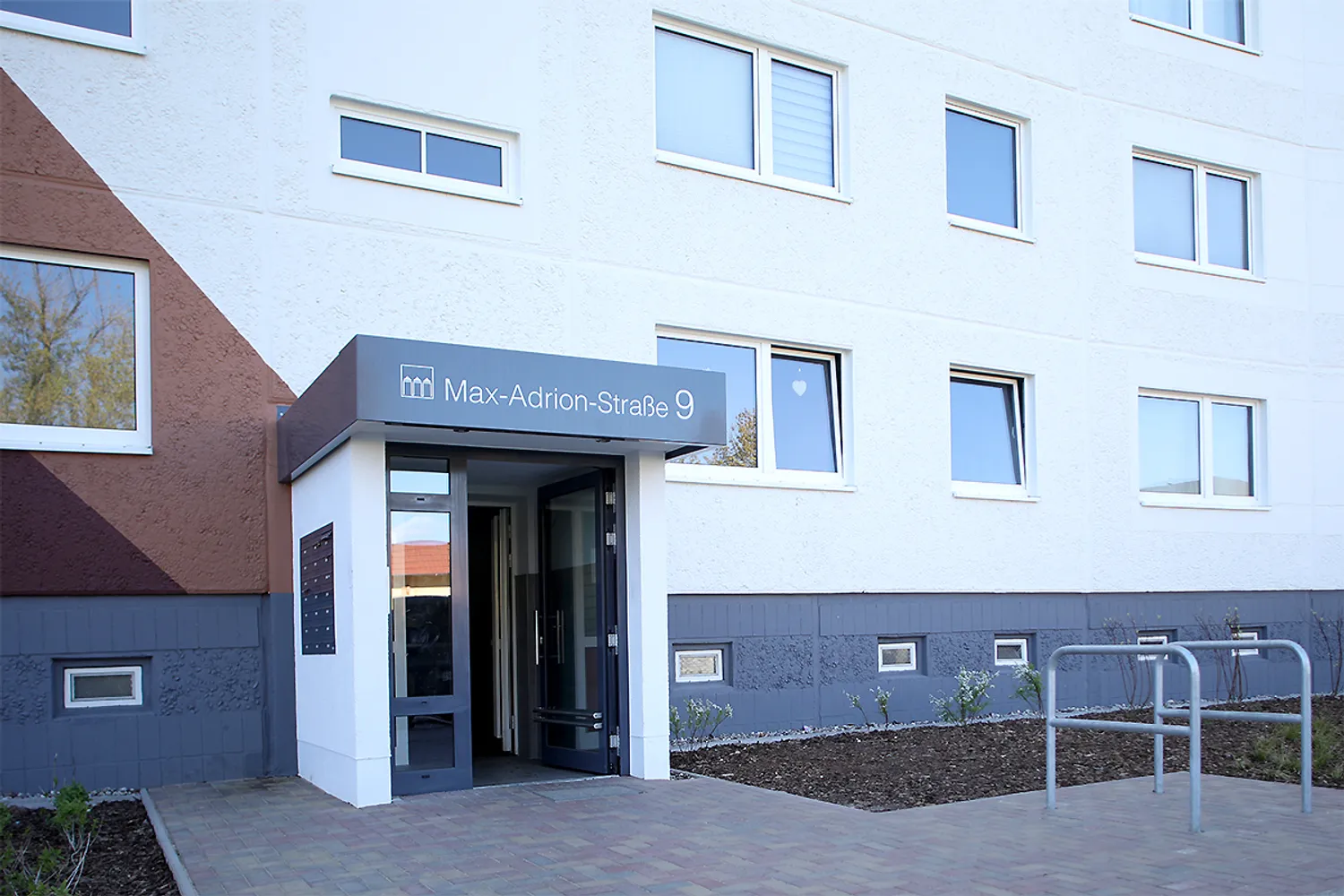 3 Zimmer Wohnung mit 71 m² in Neubrandenburg – Bild 2