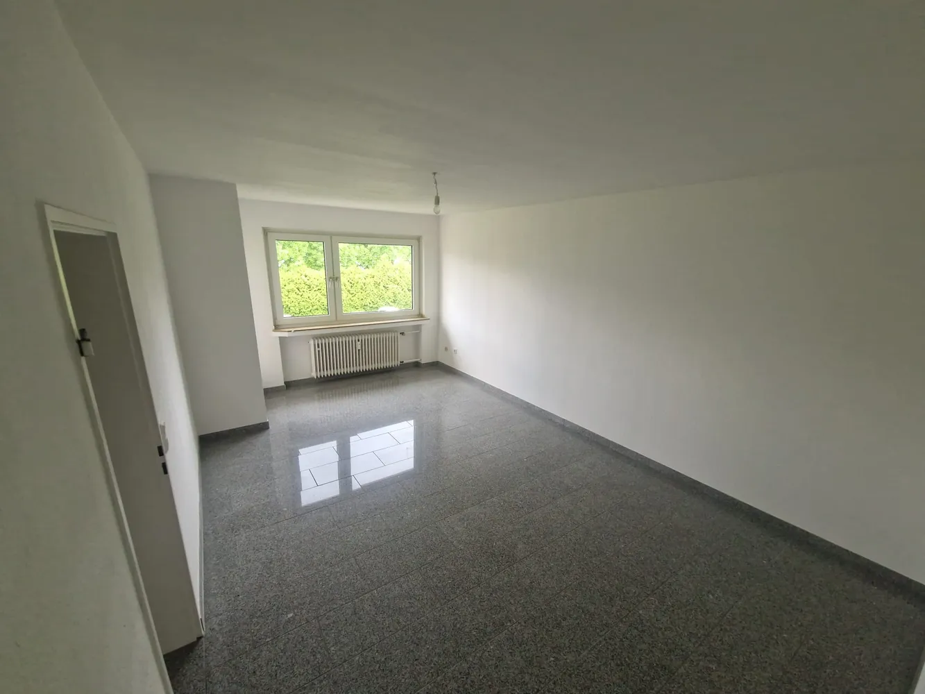 2 Zimmer Wohnung mit 57 m² in Köln – Bild 12