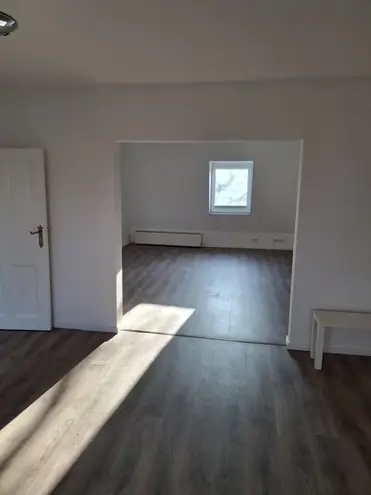 4 Zimmer Wohnung mit 123 m² in Berlin – Bild 2