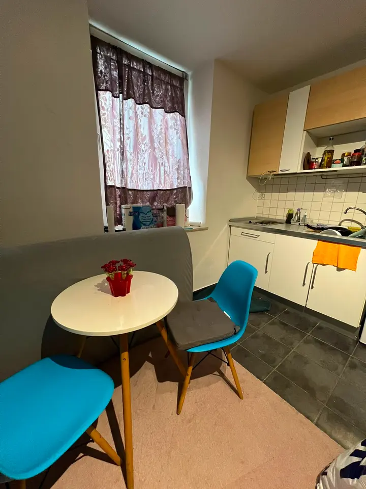WG-Zimmer mit 30 m² in Aachen – Bild 3