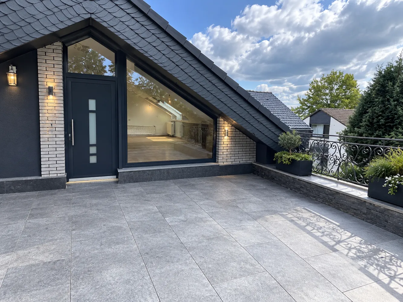 3 Zimmer Wohnung mit 110 m² in Frechen – Bild 2