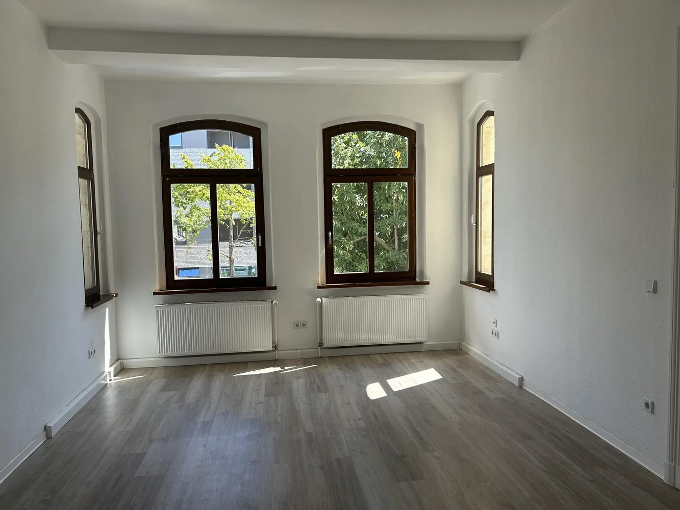 3 Zimmer Wohnung mit 96 m² in Halle (Saale) – Bild 1