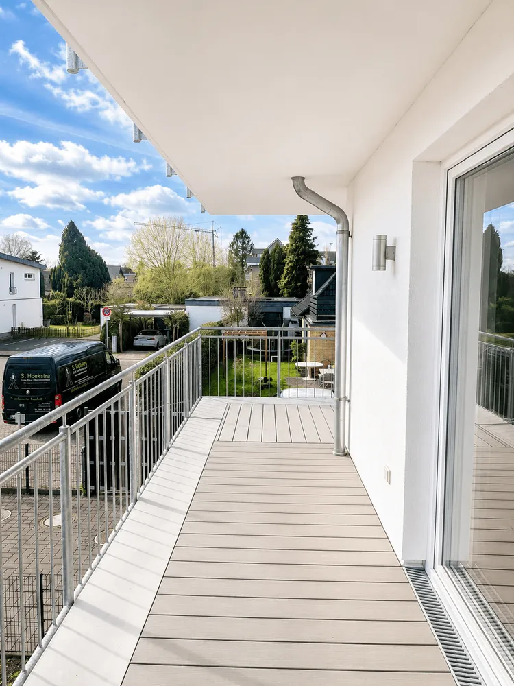 2 Zimmer Wohnung mit 100 m² in Oldenburg – Bild 2