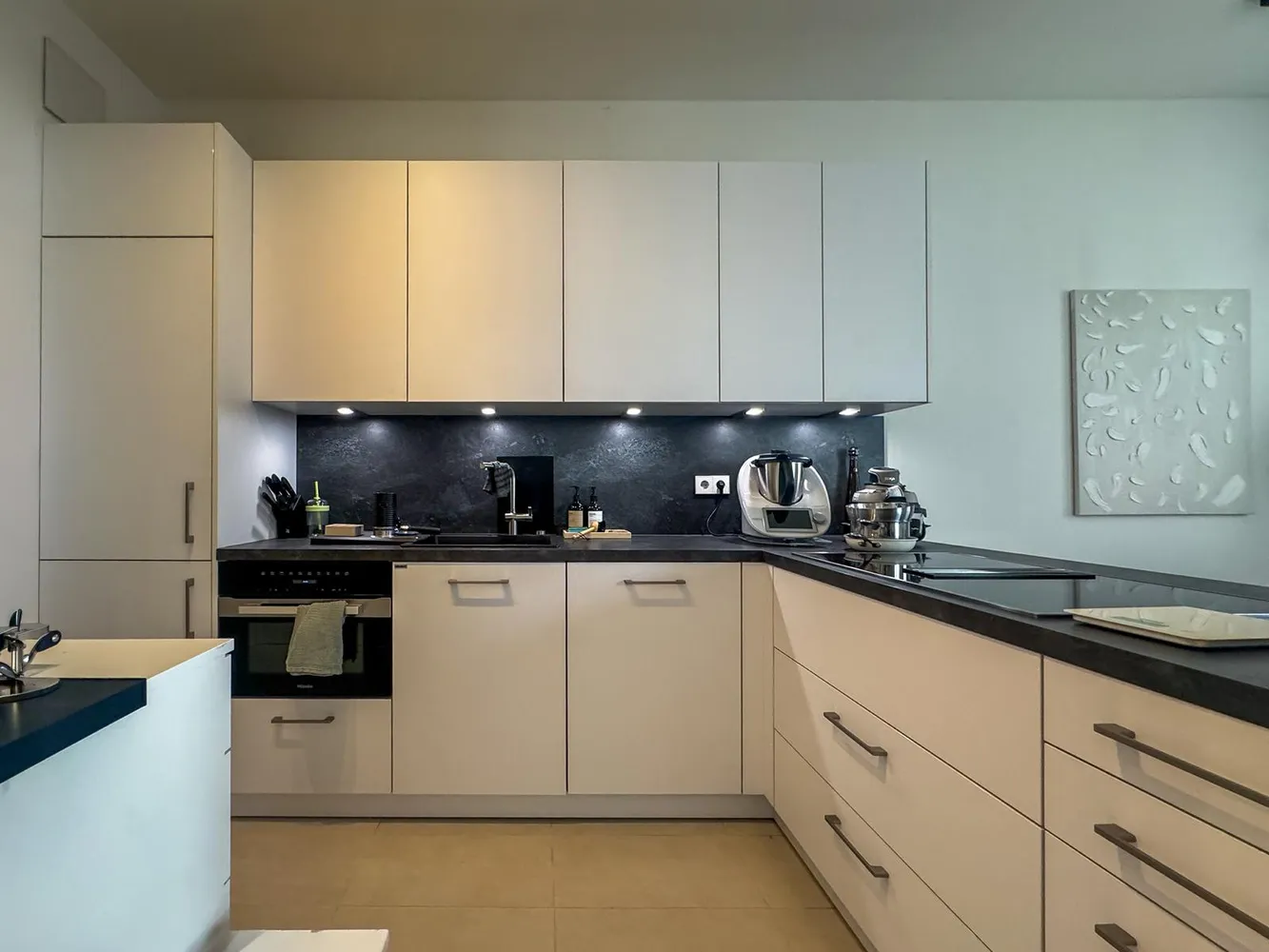 3 Zimmer Wohnung mit 104 m² in Düsseldorf – Bild 4