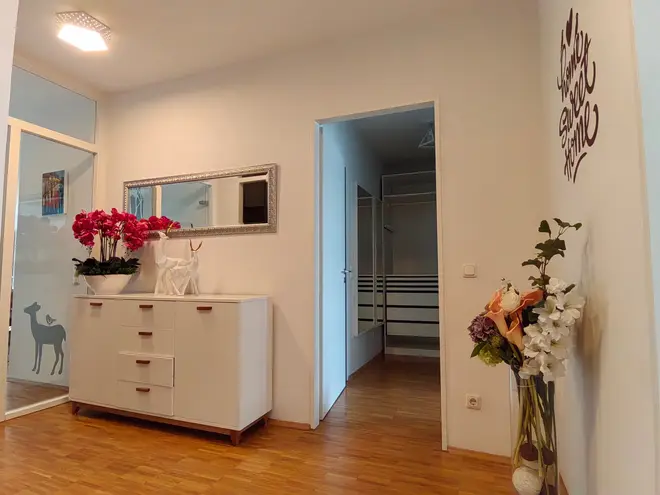 4 Zimmer Wohnung mit 120 m² in Köln – Bild 9