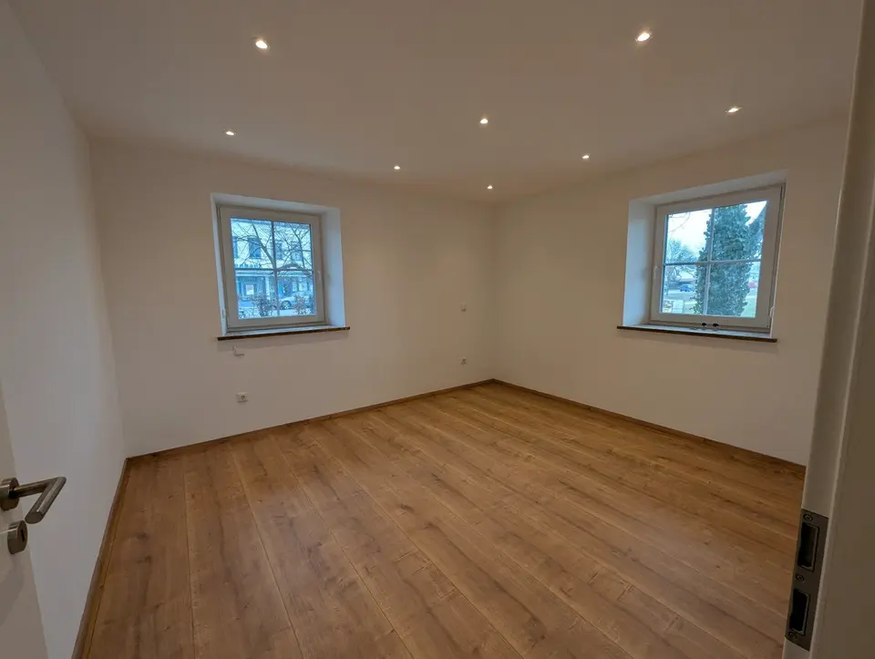 5 Zimmer Wohnung mit 113 m² in Landshut – Bild 1