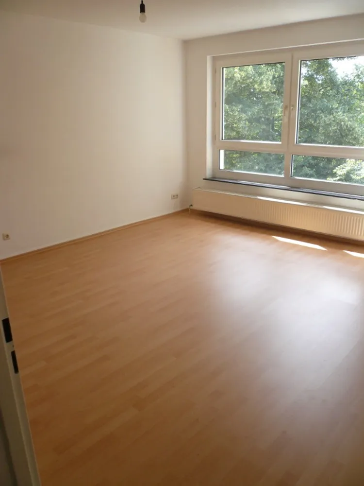 3 Zimmer Wohnung mit 72 m² in Frankfurt am Main – Bild 1