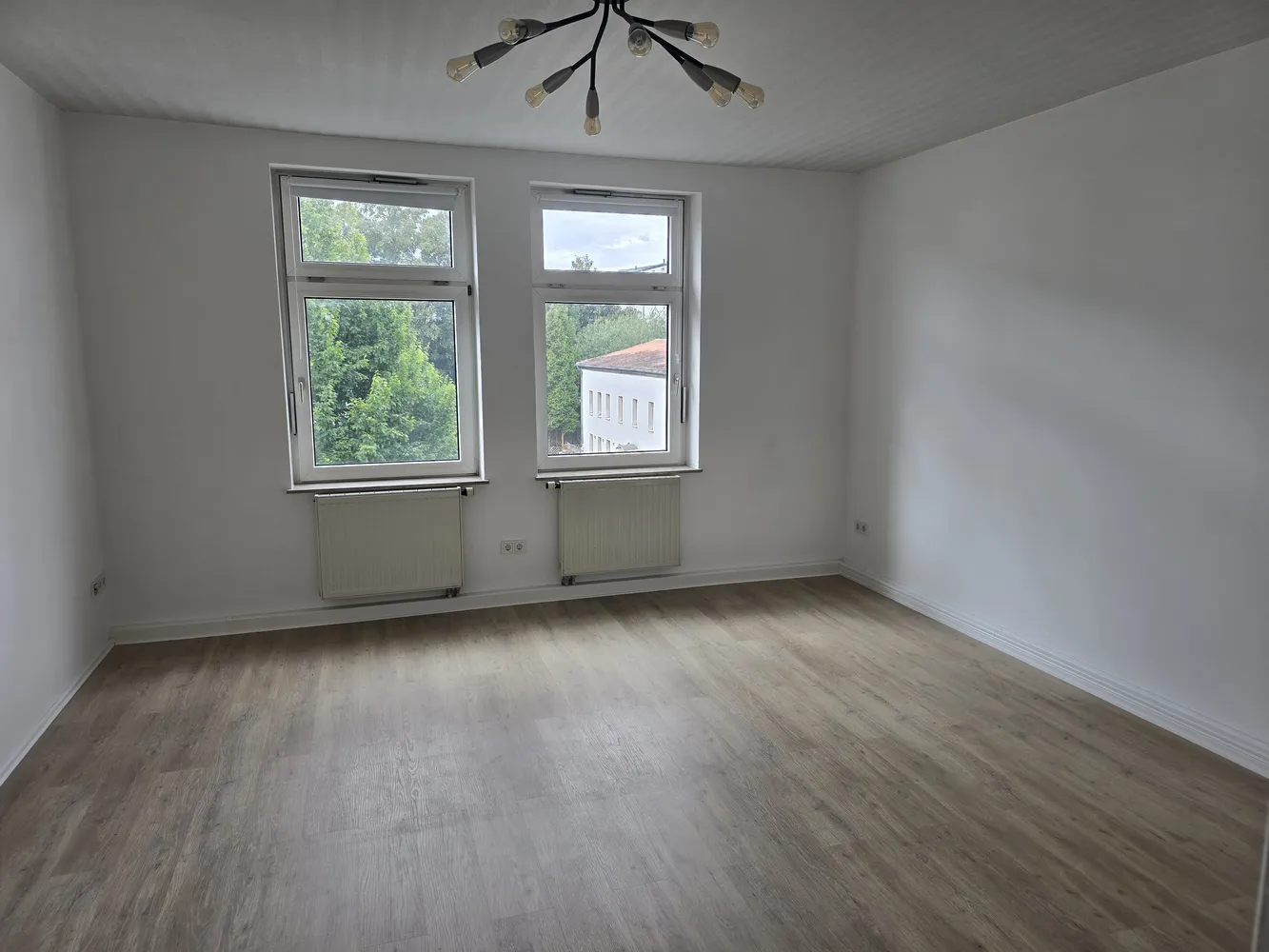 4 Zimmer Wohnung mit 92 m² in Magdeburg – Bild 8