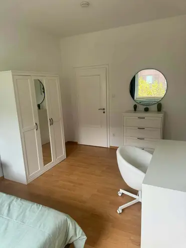 WG-Zimmer mit 20 m² in Düsseldorf – Bild 3