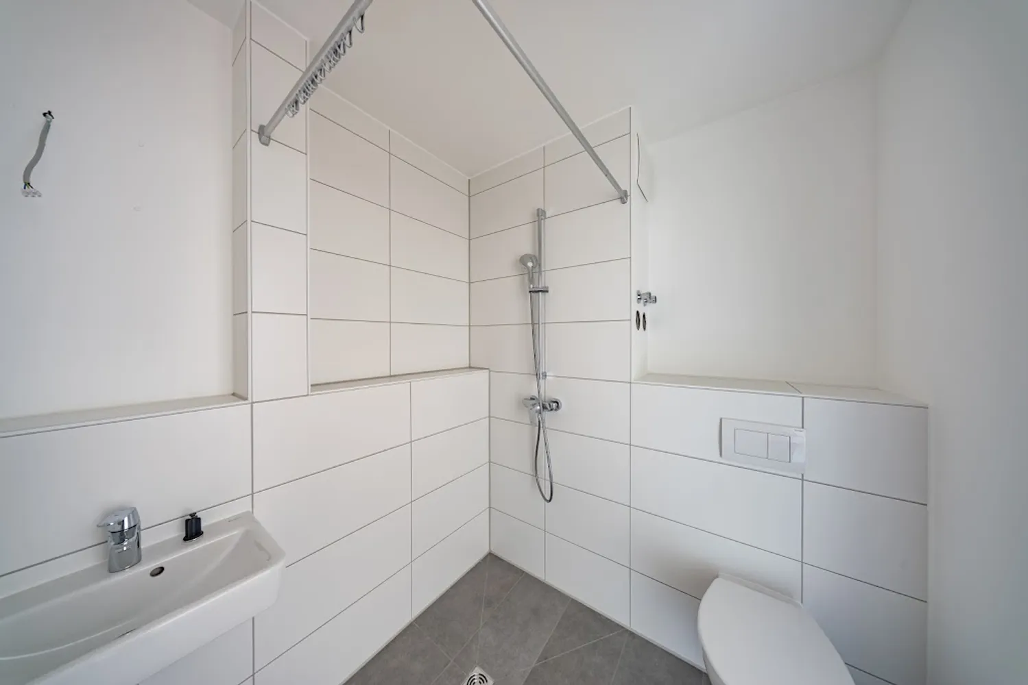5 Zimmer Wohnung mit 100 m² in Berlin – Bild 2