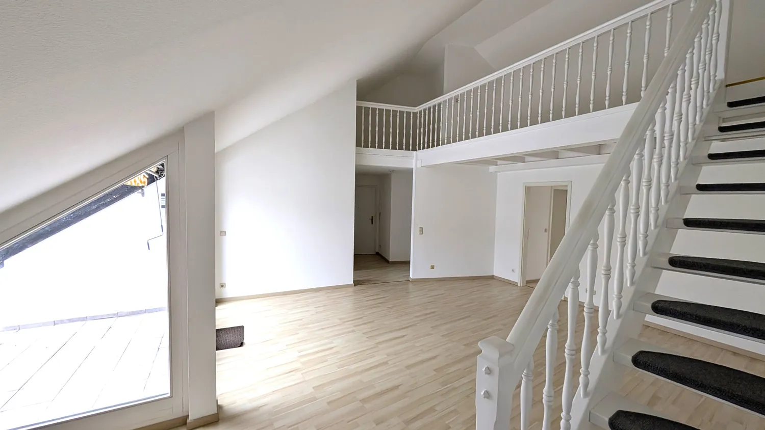 3 Zimmer Wohnung mit 80 m² in Wiesbaden – Bild 3
