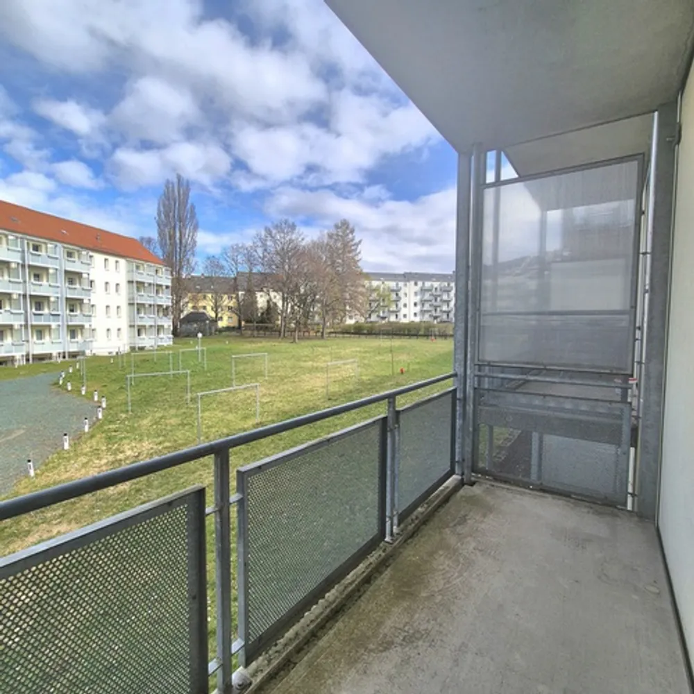 3 room apartment with 75 m² in Chemnitz – Photo 1