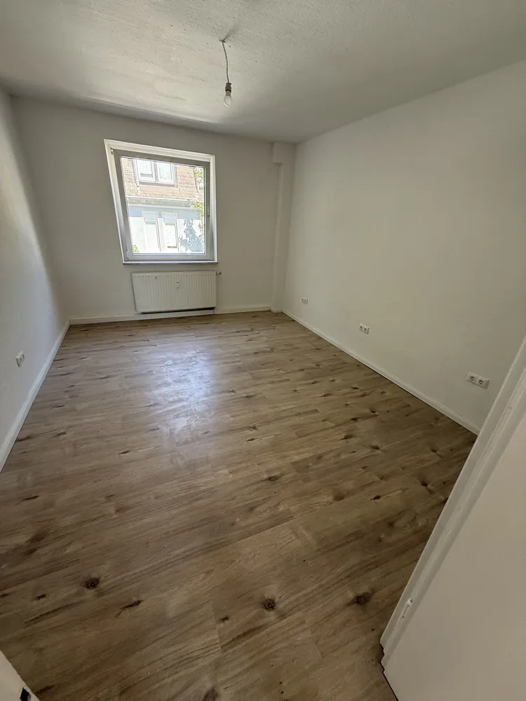 2 room apartment with 42 m² in Essen – Photo 2
