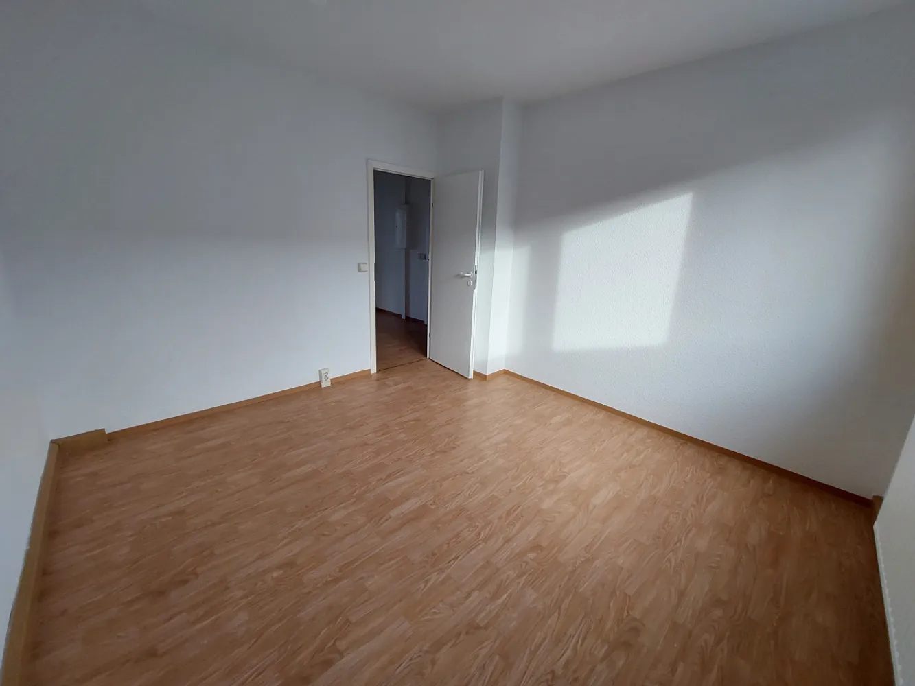 3 Zimmer Wohnung mit 54 m² in Suhl – Bild 1