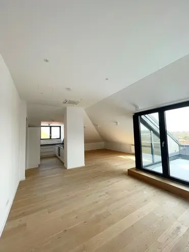 3 Zimmer Wohnung mit 114 m² in München – Bild 6