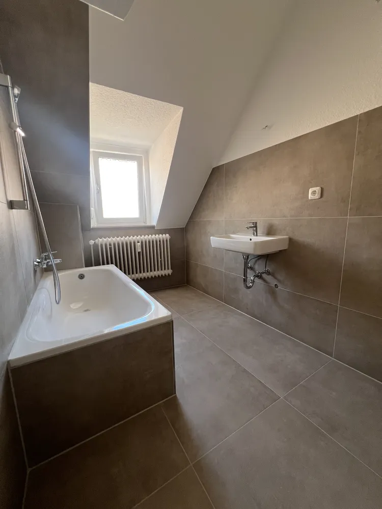 3 Zimmer Wohnung mit 75 m² in Frankfurt am Main – Bild 6