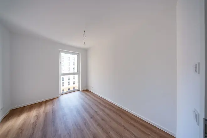 5 Zimmer Wohnung mit 100 m² in Berlin – Bild 2