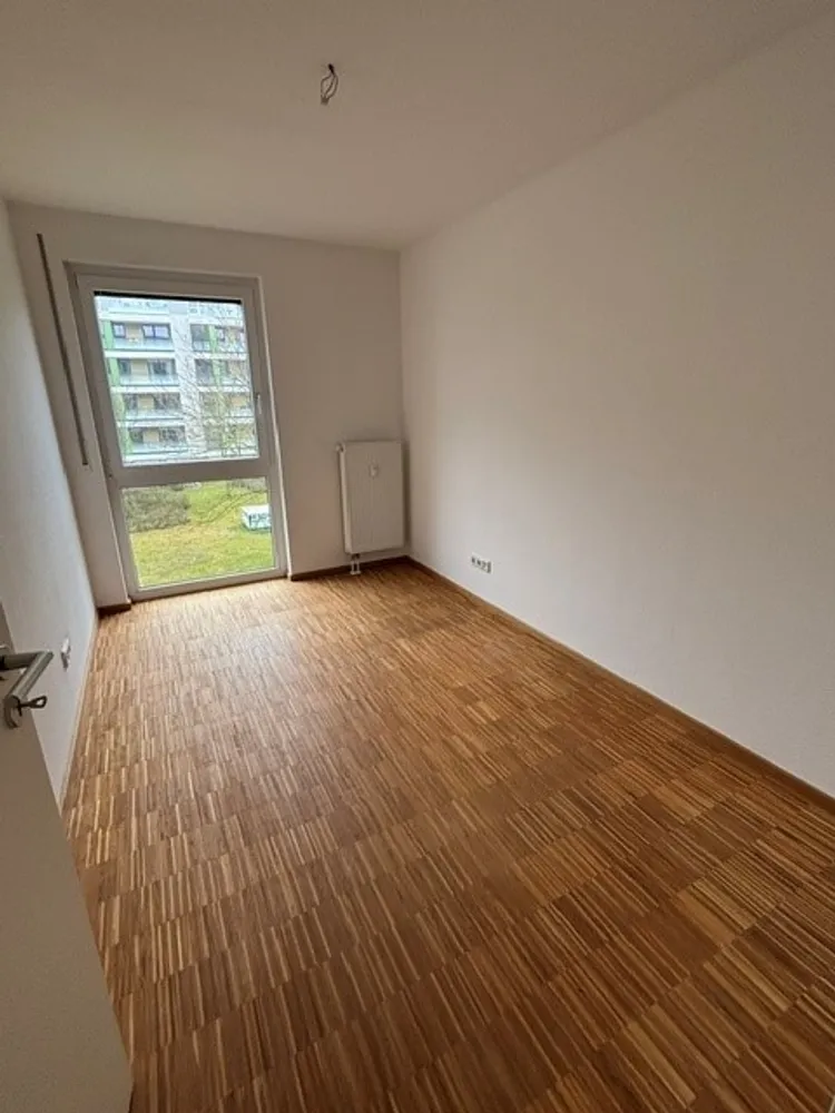 3 Zimmer Wohnung mit 82 m² in Karlsruhe – Bild 2