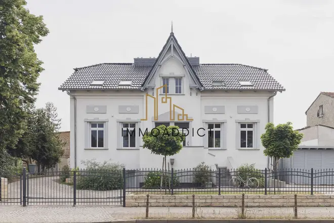 3 Zimmer Wohnung mit 122 m² in Berlin – Bild 1