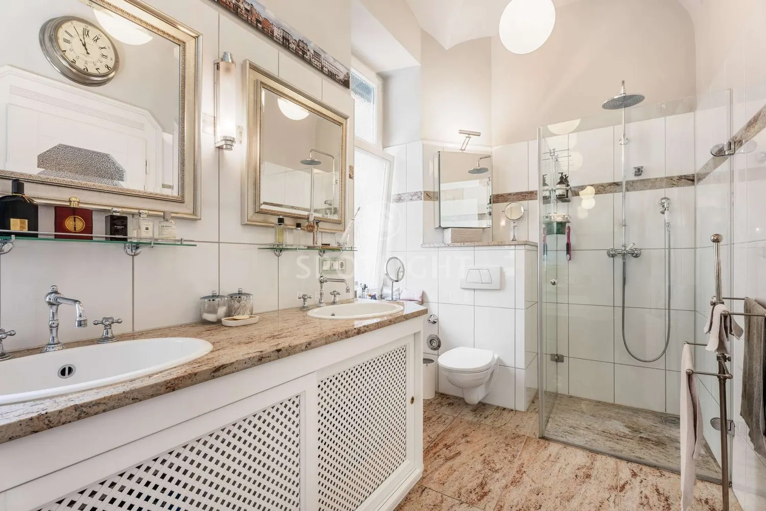 7 Zimmer Wohnung mit 233 m² in München – Bild 4