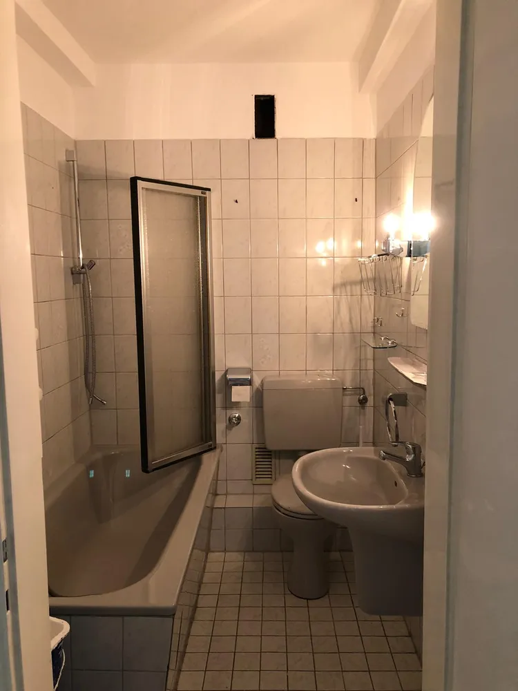 3 room apartment with 80 m² in Cologne – Photo 8