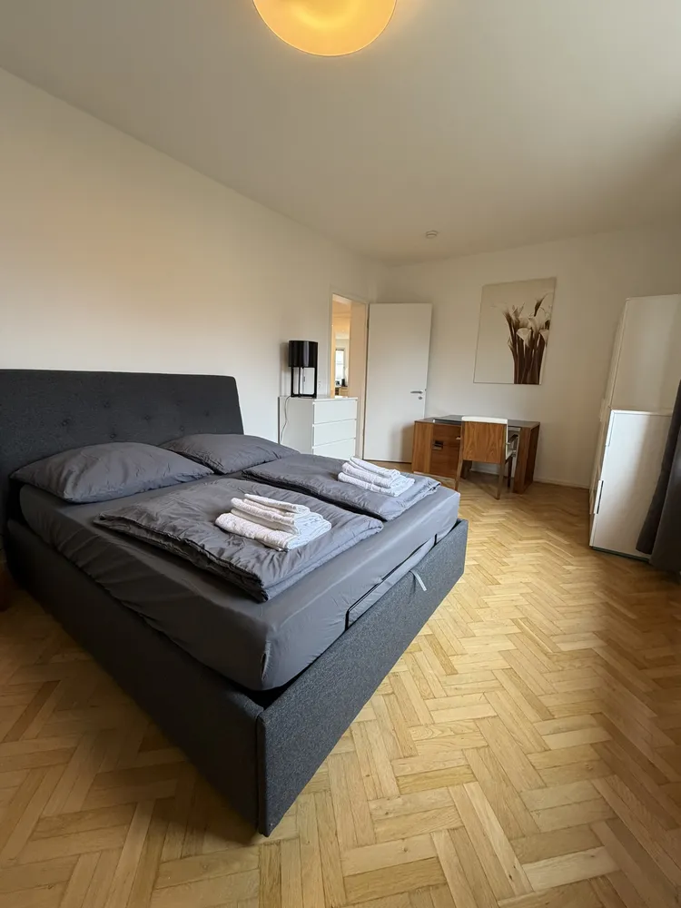 3 Zimmer Wohnung mit 80 m² in Frankfurt am Main – Bild 1