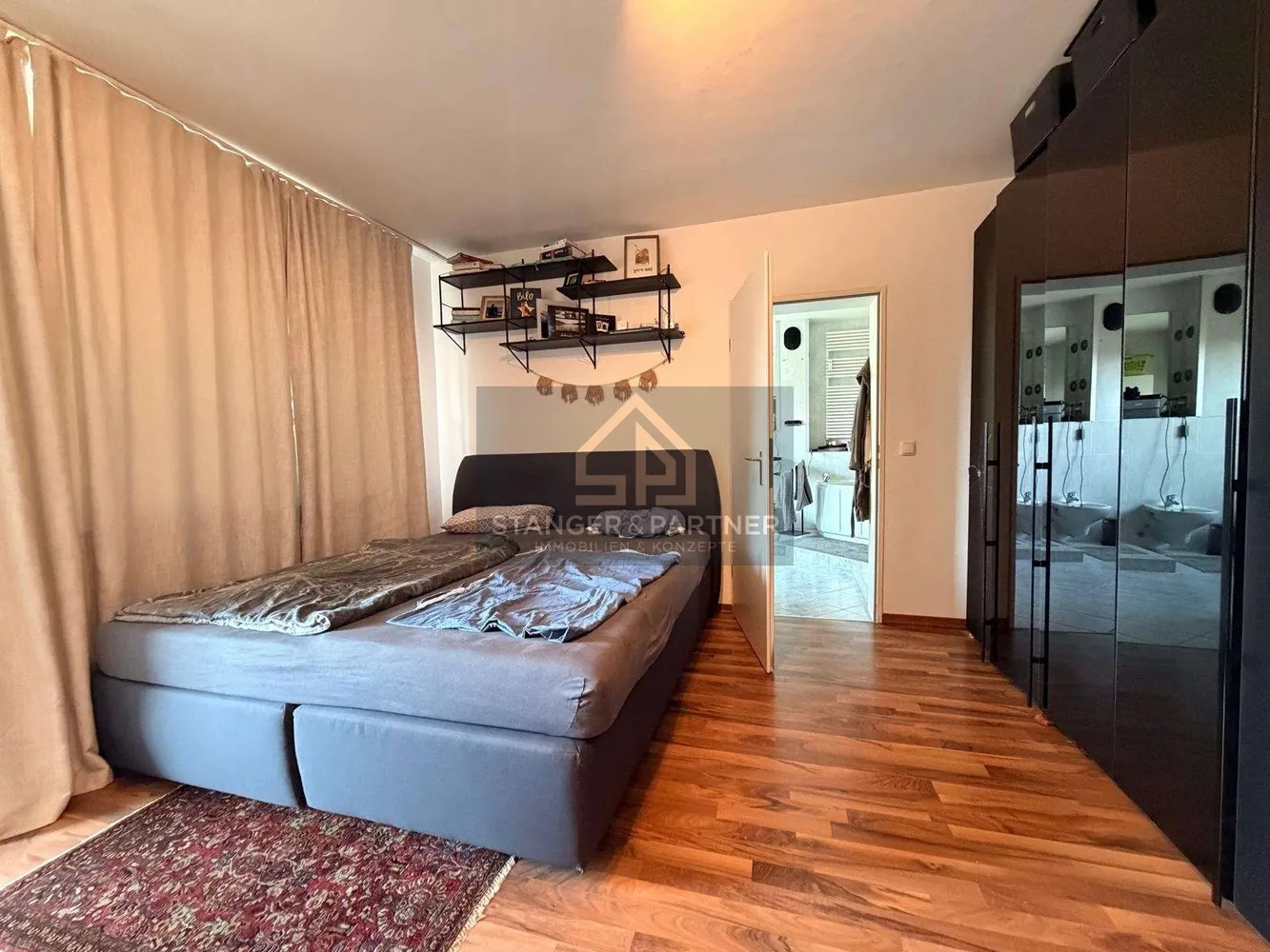 2 Zimmer Wohnung mit 84 m² in München – Bild 3