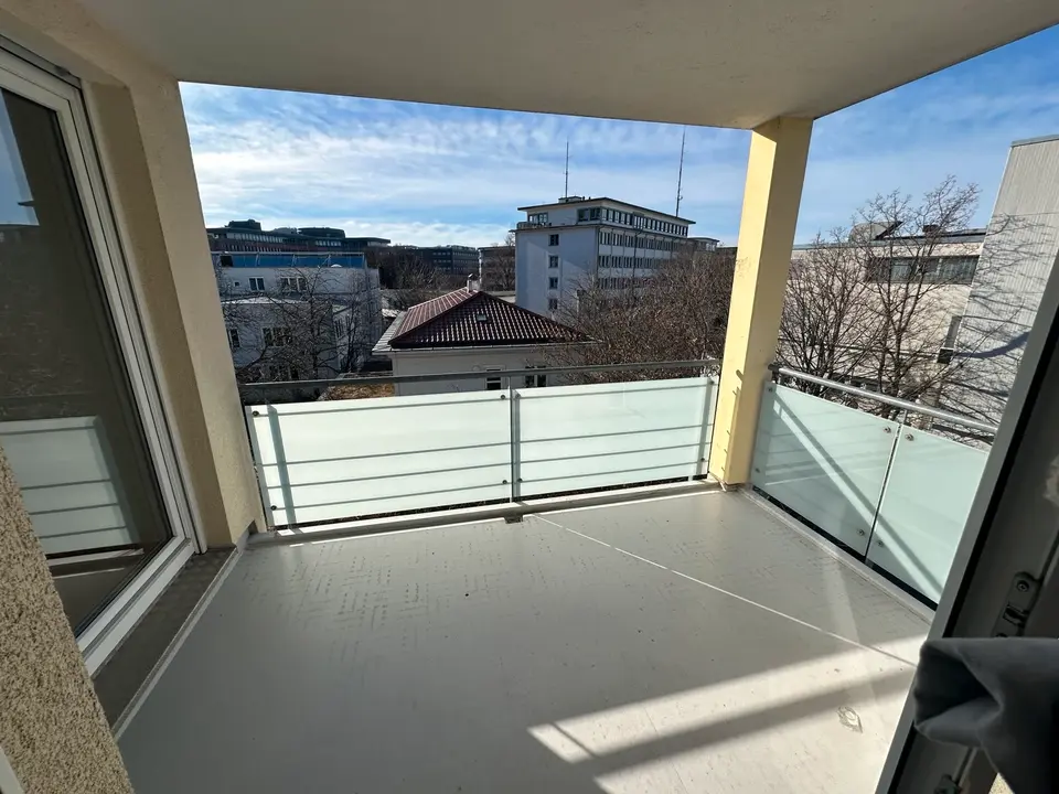 2 Zimmer Wohnung mit 18 m² in Freiburg im Breisgau – Bild 7