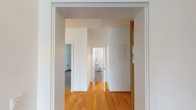 4 Zimmer Wohnung mit 135 m² in Karlsruhe – Bild 2