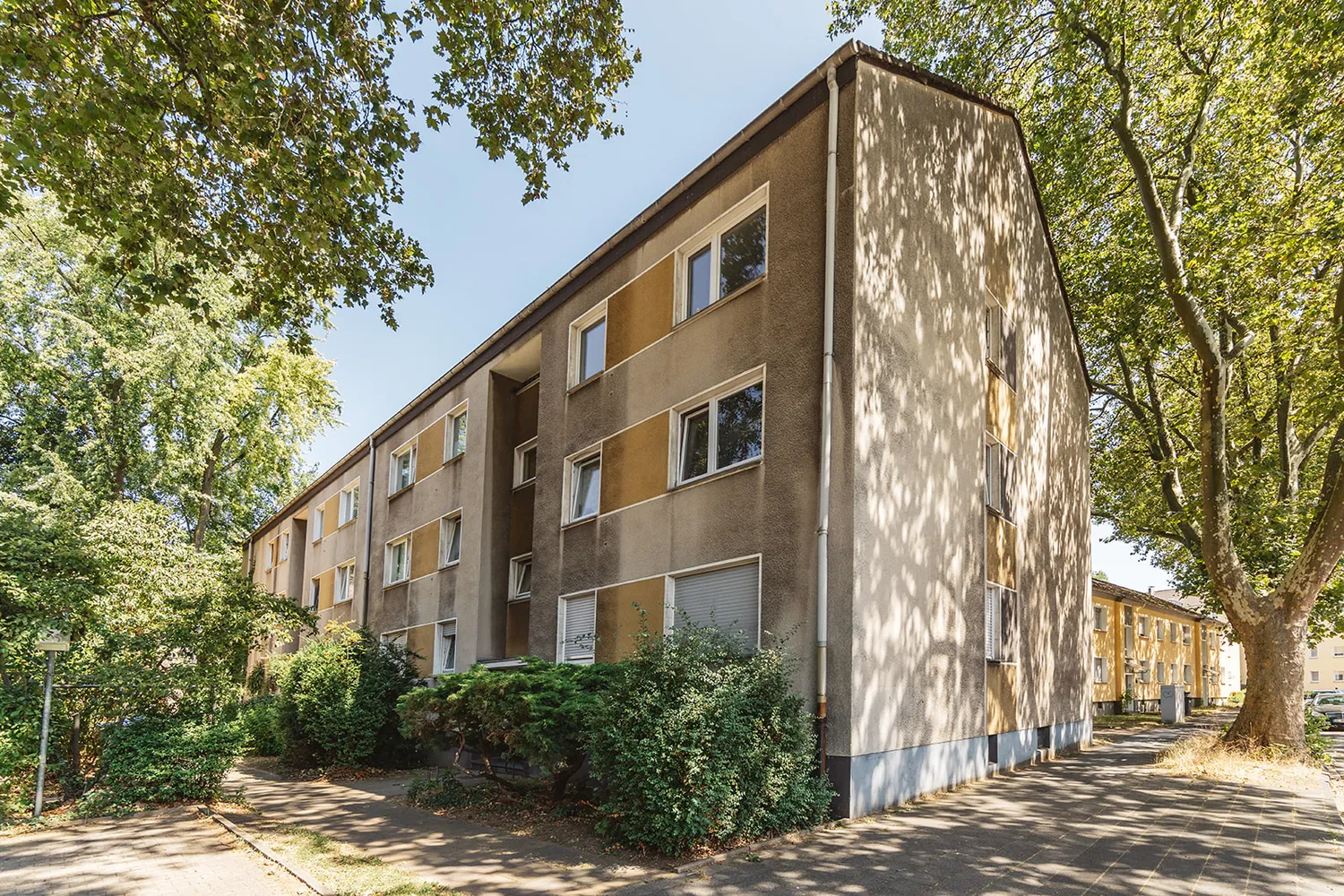 4 room apartment with 94 m² in Duisburg – Photo 1