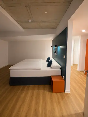 2 Zimmer Wohnung mit 80 m² in Düsseldorf – Bild 7