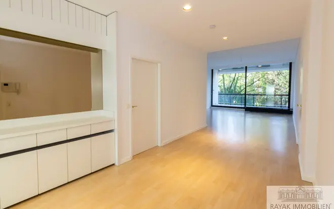 2 Zimmer Wohnung mit 107 m² in Düsseldorf – Bild 5