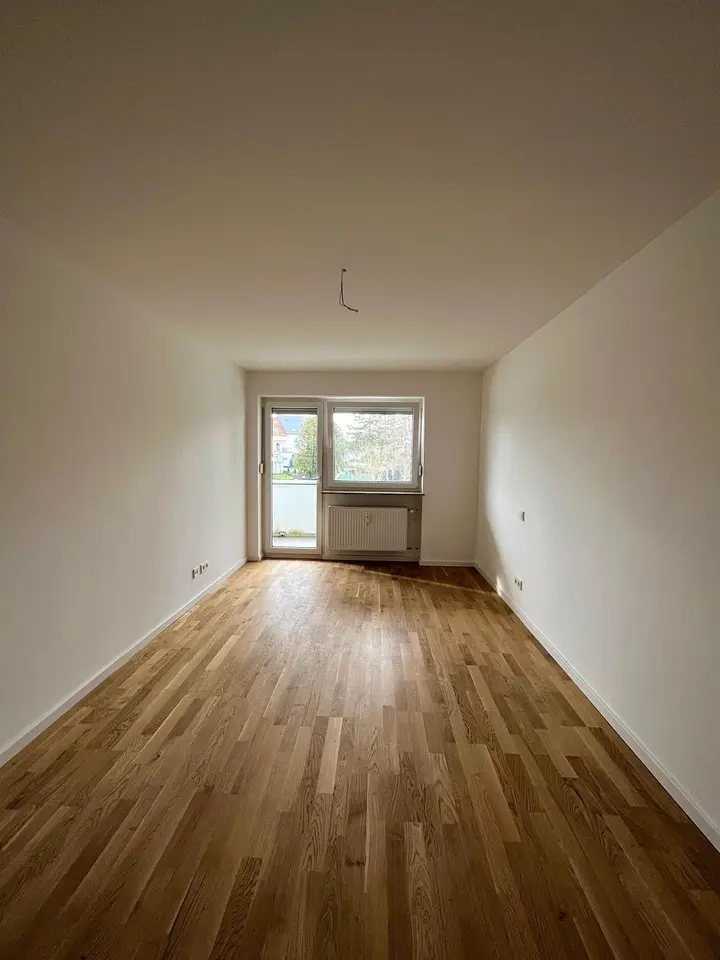 4 Zimmer Wohnung mit 104 m² in Saarbrücken – Bild 2