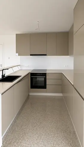 4 Zimmer Wohnung mit 130 m² in Frankfurt am Main – Bild 6