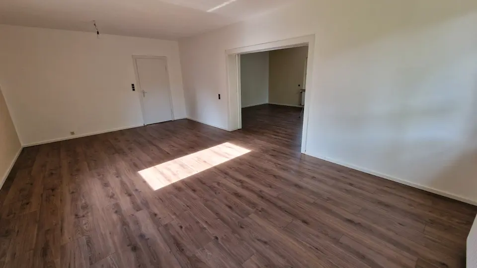 4 Zimmer Wohnung mit 130 m² in Wolfenbüttel – Bild 3