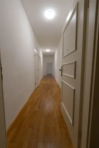 2 Zimmer Wohnung mit 55 m² in München – Bild 4
