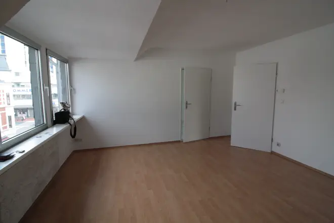 2 Zimmer Wohnung mit 63 m² in Köln – Bild 5
