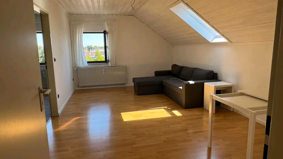 2 Zimmer Wohnung mit 47 m² in Augsburg – Bild 1