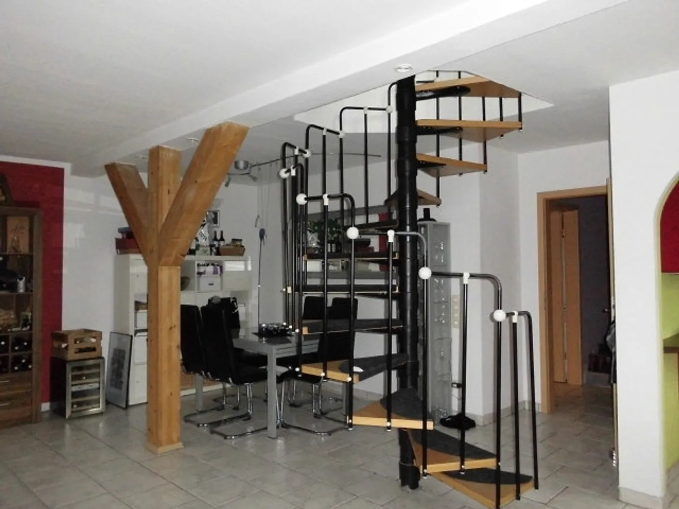 3 Zimmer Wohnung mit 115 m² in Duisburg – Bild 1