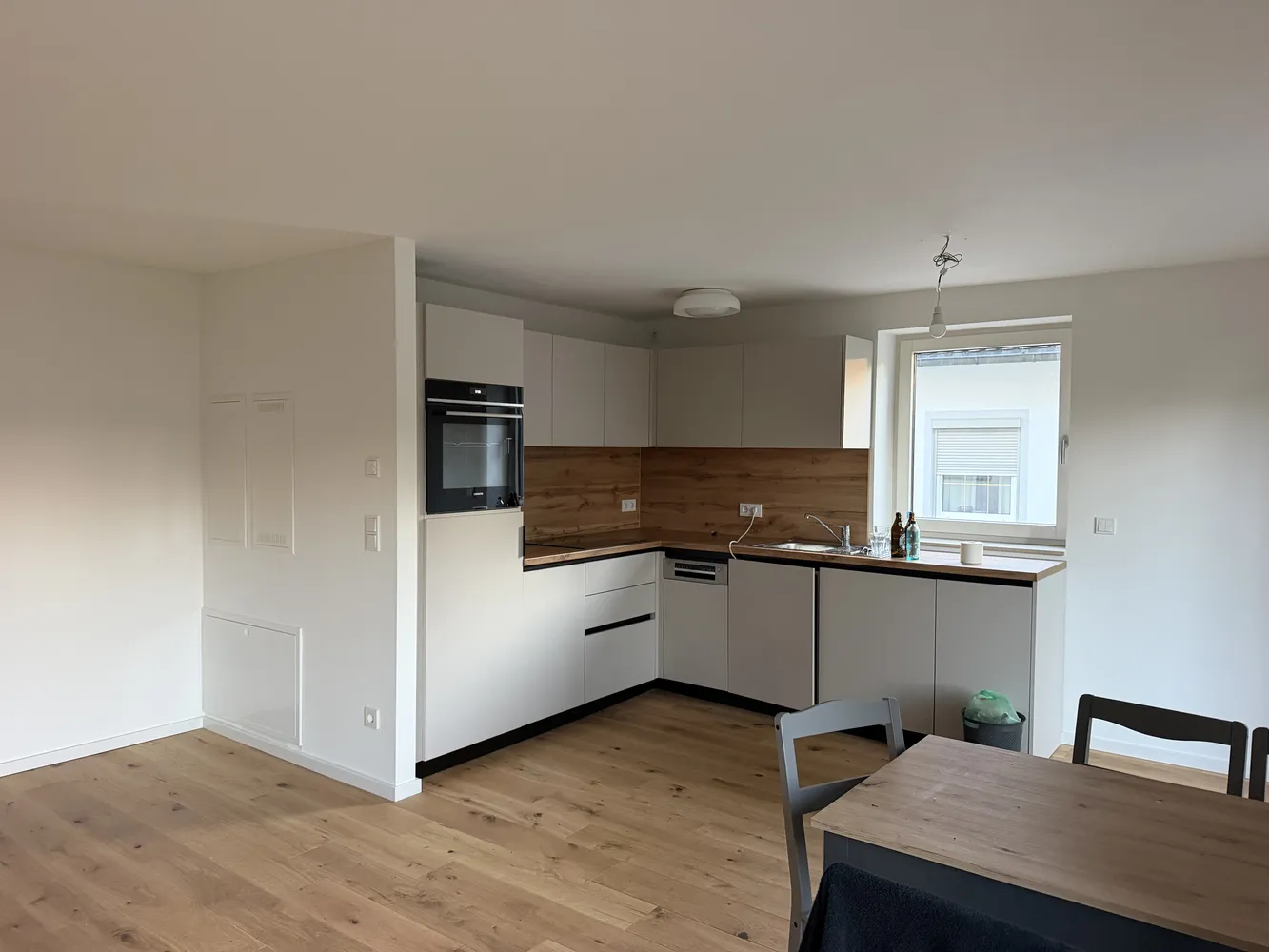 3 Zimmer Wohnung mit 84 m² in München – Bild 2