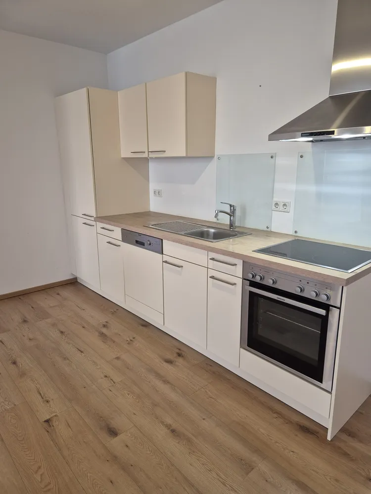 2 room apartment with 66 m² in Wiesbaden – Photo 4