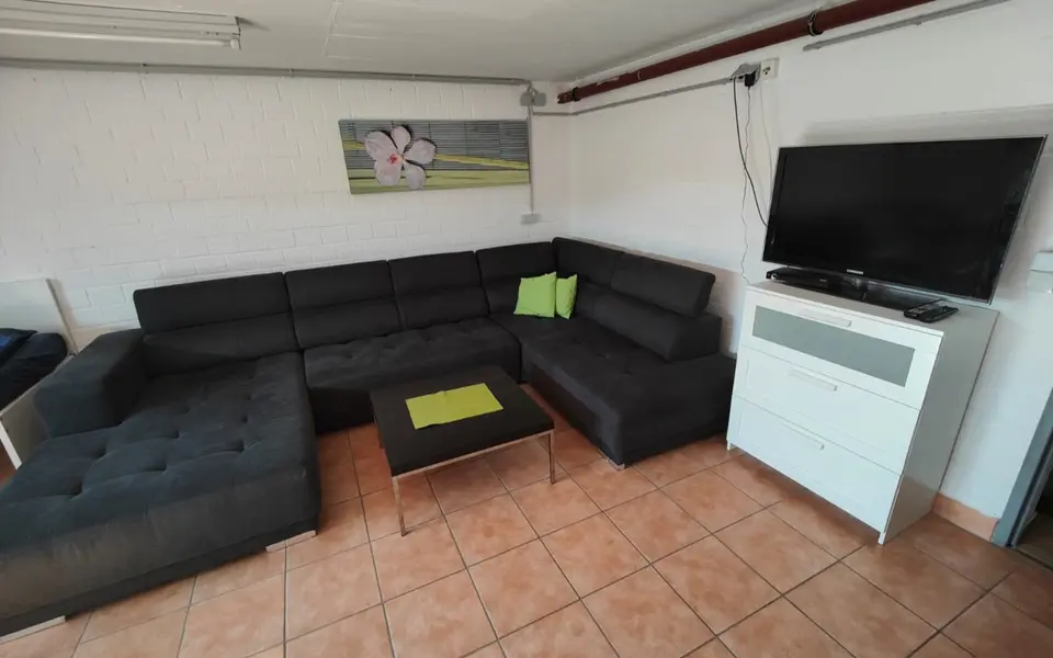 Shared room with 30 m² in Stuttgart – Photo 6