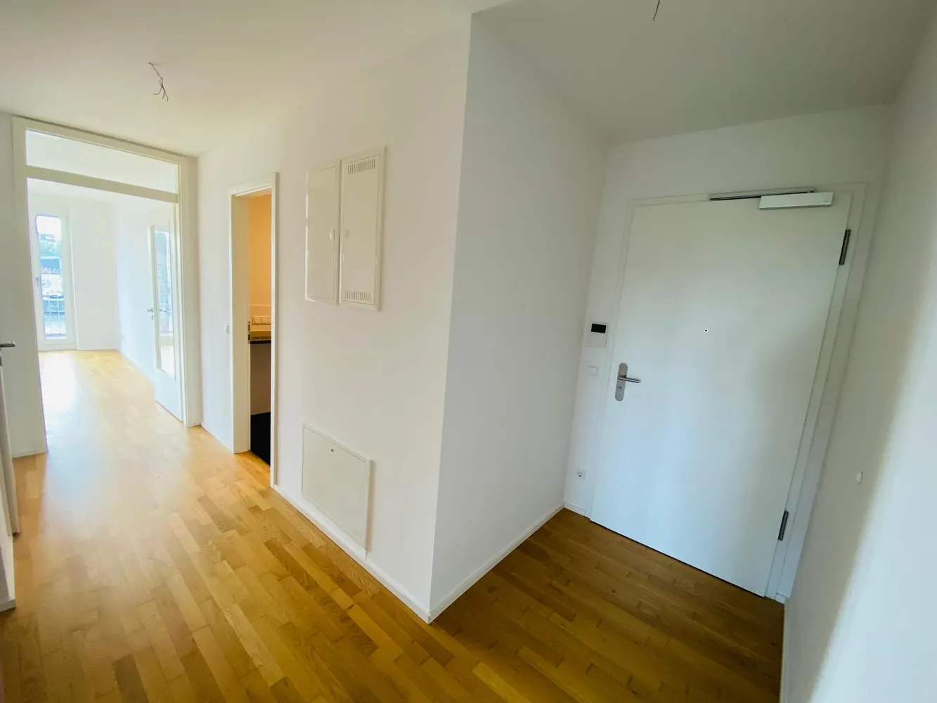 3 Zimmer Wohnung mit 85 m² in Berlin – Bild 2