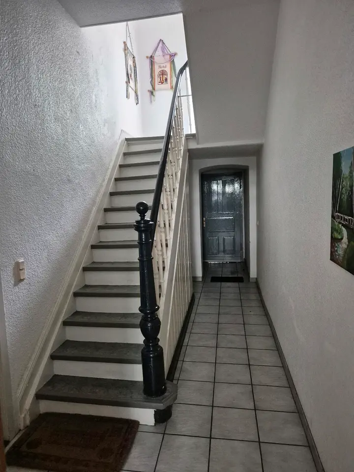2 Zimmer Wohnung mit 82 m² in Oberhausen – Bild 4