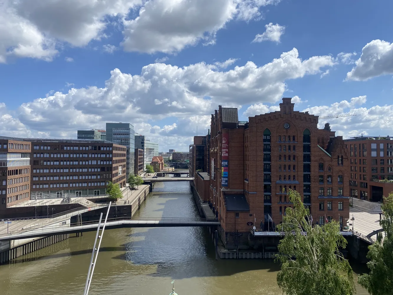 3 Zimmer Wohnung mit 117 m² in Hamburg – Bild 1