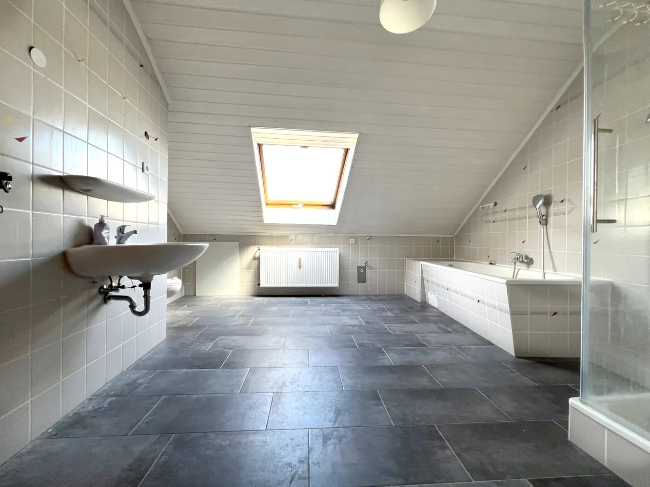 5 Zimmer Wohnung mit 137 m² in Bergheim – Bild 3