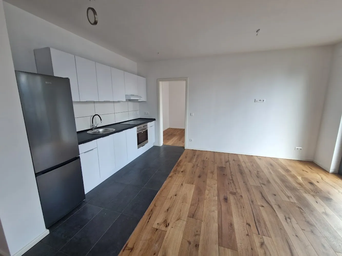 2 Zimmer Wohnung mit 56 m² in Berlin – Bild 1