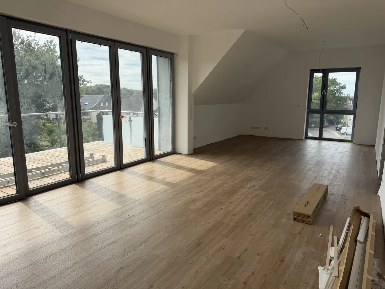 5 Zimmer Wohnung mit 127 m² in Leverkusen – Bild 1