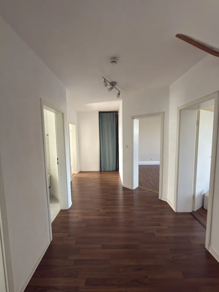 3 Zimmer Wohnung mit 60 m² in Frankfurt am Main – Bild 1