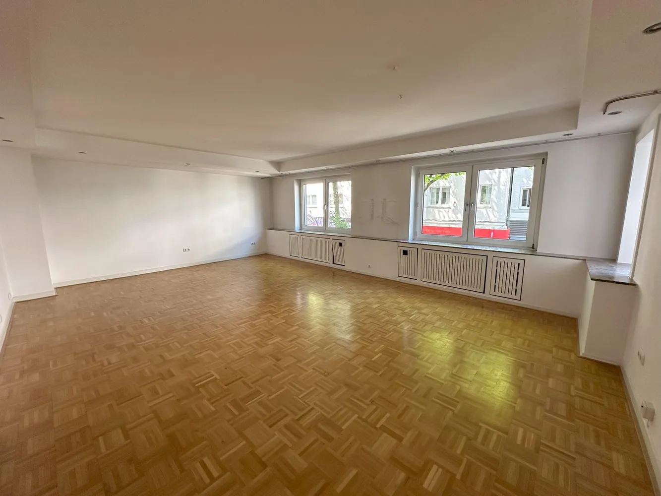 4 Zimmer Wohnung mit 135 m² in Essen – Bild 3